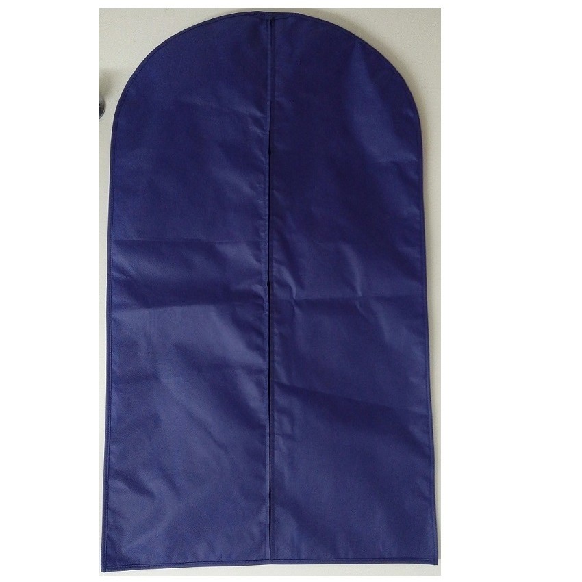 Sewn suit bag with closure without bellows